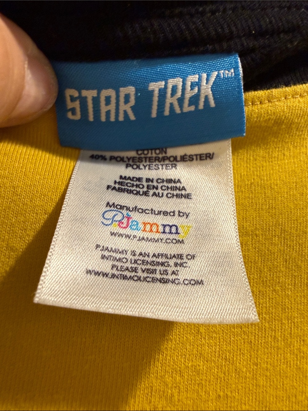 Star Trek Yellow Captain Kirk XL  shirt - Picture 2 of 5